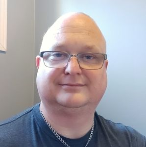 Meet your Posher, Jonathan